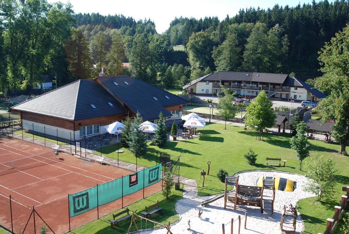 Tx Hotel Hostinne  Bagian luar foto
